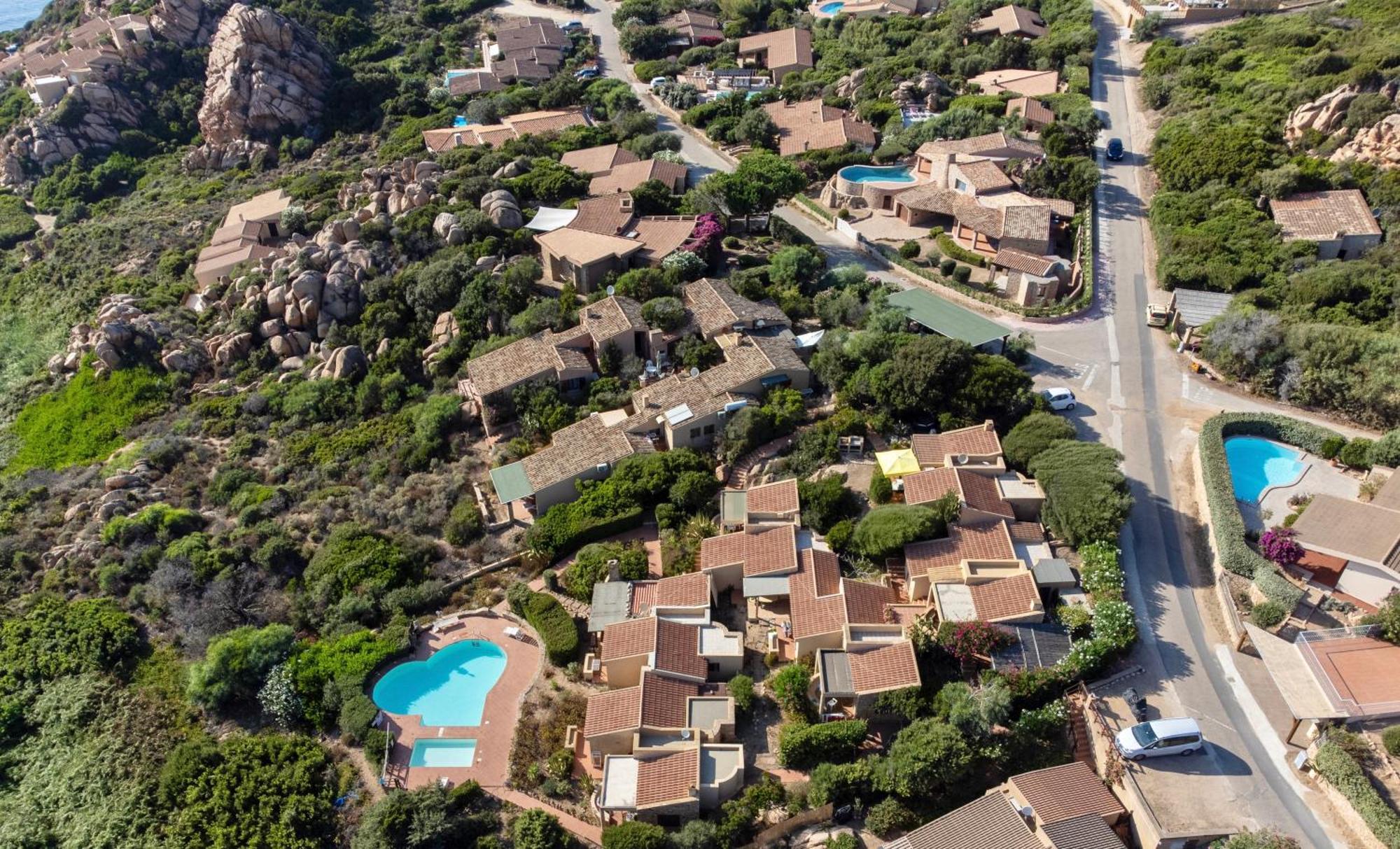 Isa-Residence With Swimming-Pool In Costa Paradiso, Apartments 6 Beds With Private Outdoor Area Exterior photo